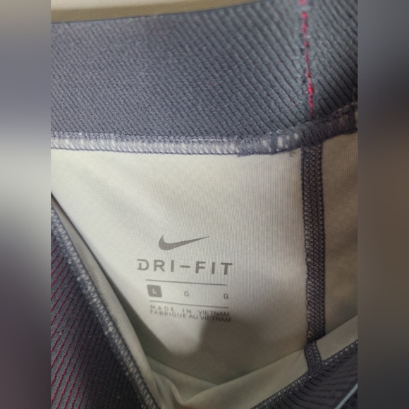 NIKE pro youth size large leggings - Picture 3 of 4